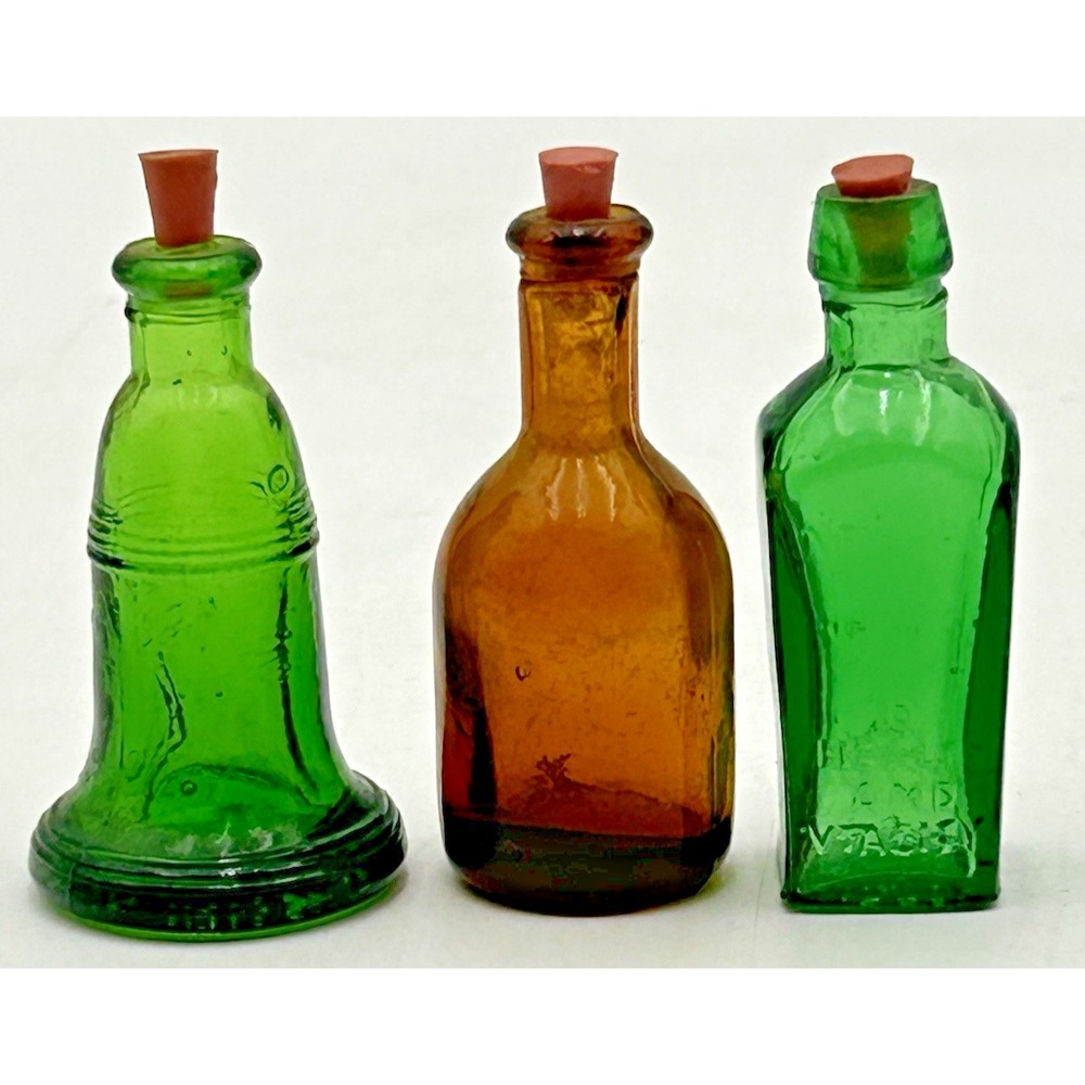 3 Vintage Taiwan Mini Glass Bottles Green Amber Liberty Bell Apothecary